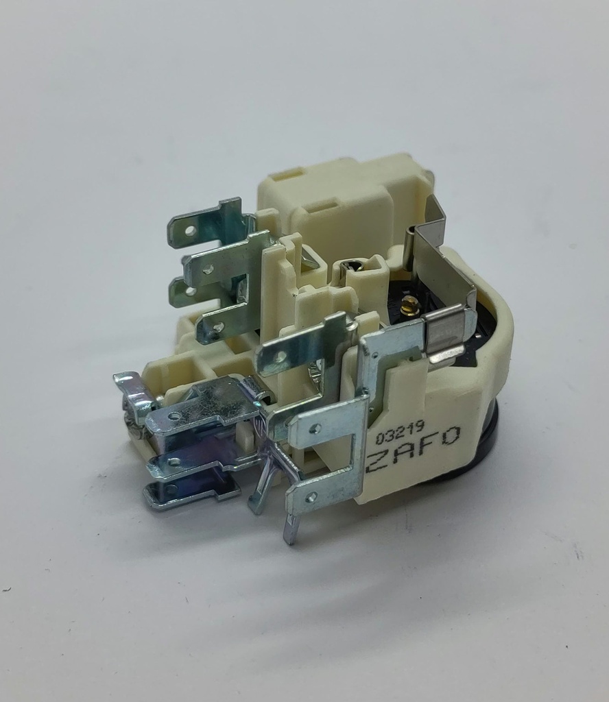 8e9ac51a9569_2.jpeg
