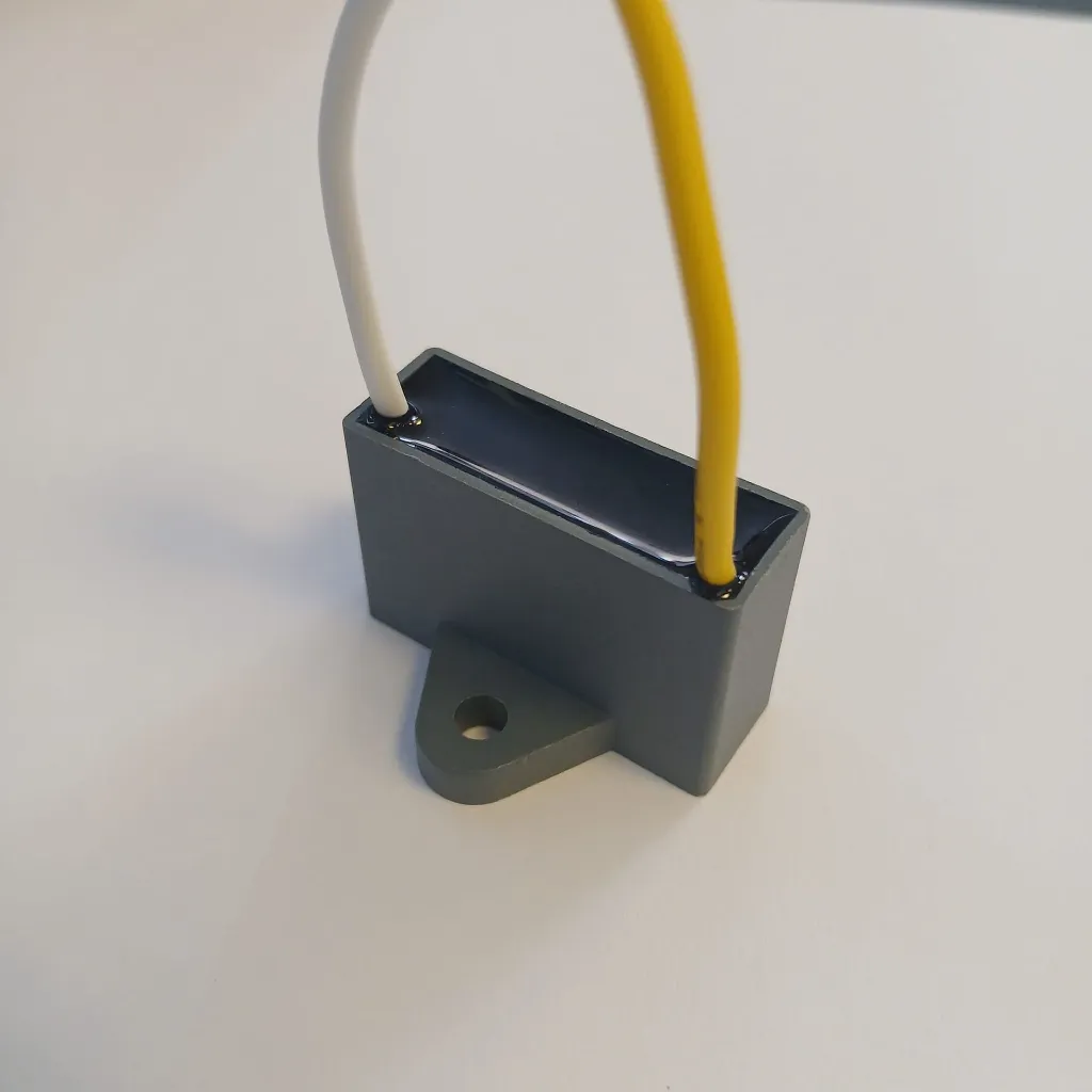Capacitor 1uF CBB61 17473000005866.webp