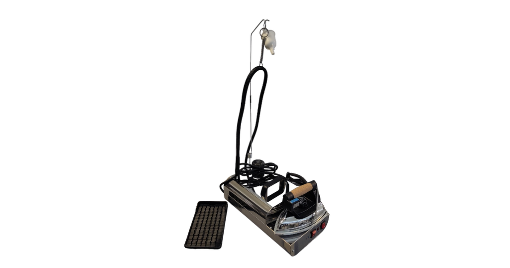 Fer à repasser Ghidini.jpeg