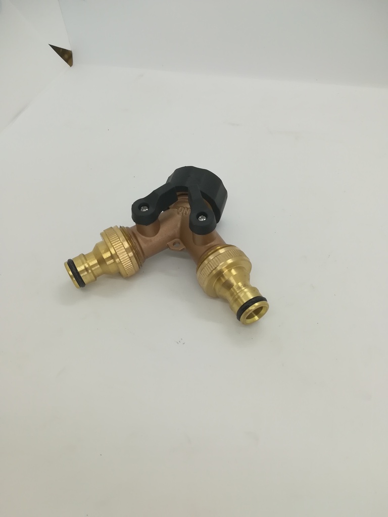 Robinet double laiton