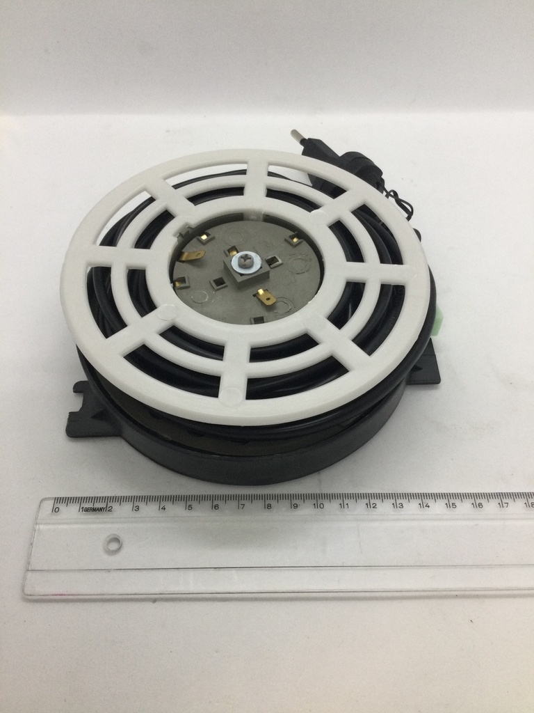 Enrouleur aspirateur Rowenta avec fiche Suisse RS-RT900052