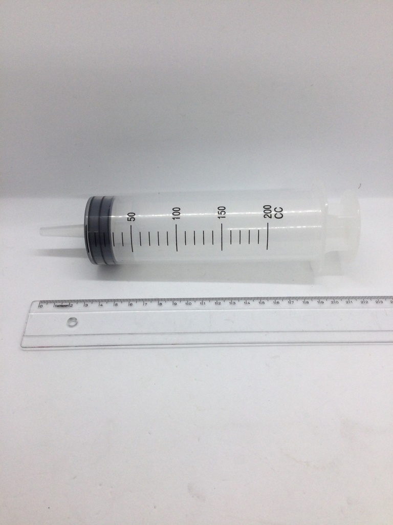 Seringue 200cc