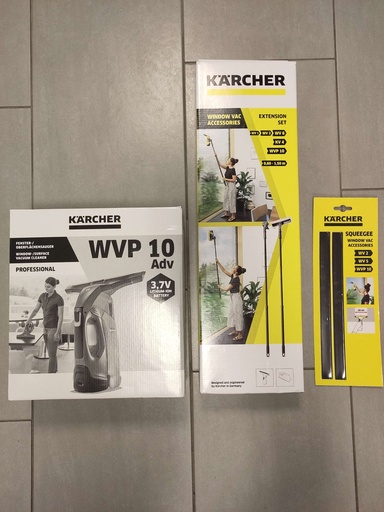 Aspirateur vitres et surfaces : avec 2 akkus, chargeur et kit