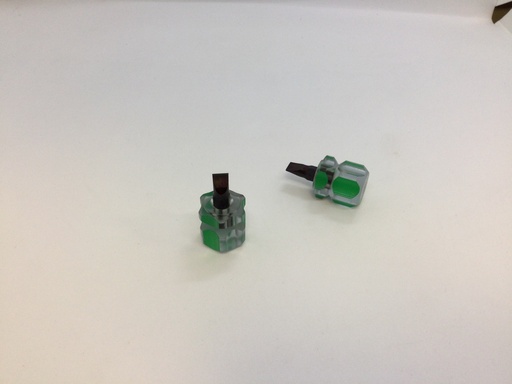Mini Tournevis plat 6mm avec possibilité de mettre une clé à fourche de 18 mm