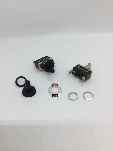 Interrupteur à levier on/off - (30x15mm) 2 pins - 5A (max.) - 250V