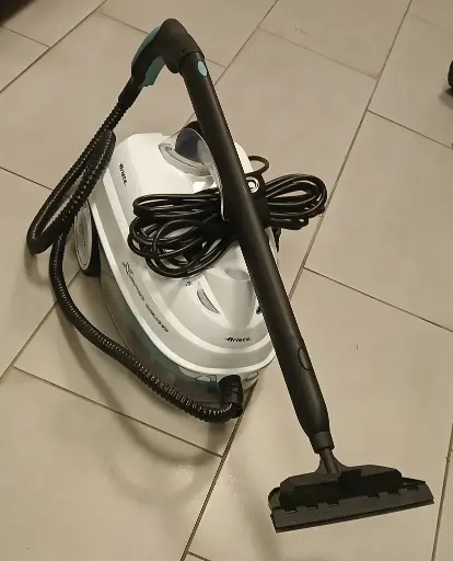 LOCATION Nettoyeur Vapeur Ariete